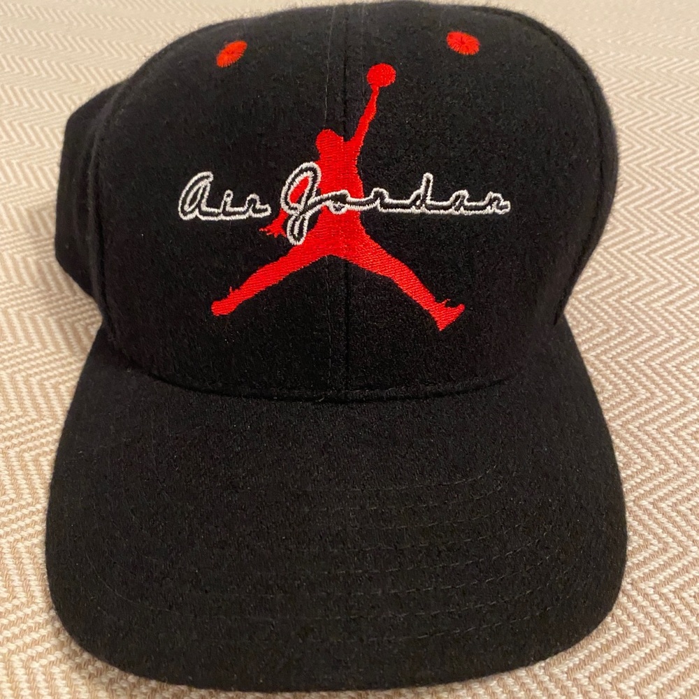 Vintage 90’s Nike Air Jordan Jump Man Script Strapback 23 Logo Hat